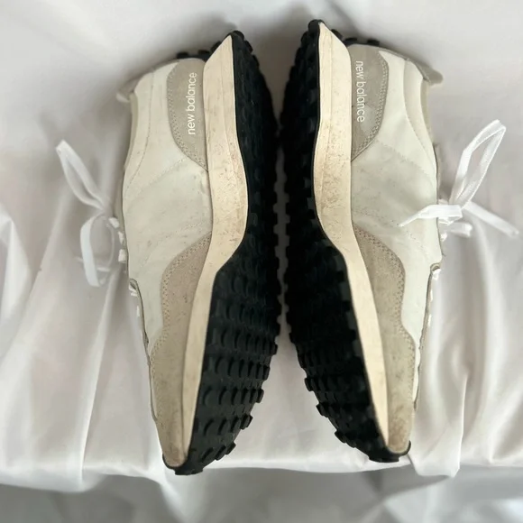 New Balance 327 Men's Retro Running Sneakers White with Black N - Picture 5 of 6